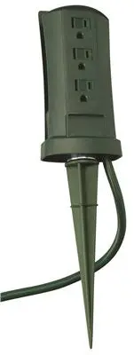Coleman Cable Yard Master® 3-Outlet Grounded Yard Stake – 6-Foot Green Cord Included 1