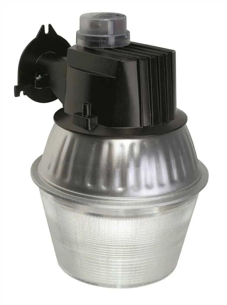 Dusk-To-Dawn High-Pressure Sodium (Hps) Outdoor Light Fixture 1